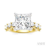 1 1/3 Ctw Princess Shape Oval and Round Cut Diamond Semi-Mount Engagement Ring in 14K Yellow and White Gold