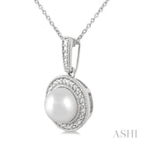 7MM Cultured Pearl and 1/50 Ctw Round Cut Diamond Halo Pendant With Chain in Sterling Silver