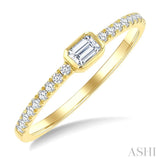 1/3 Ctw Bezel Set Emerald and Round Cut Diamond Luna Bezel Fashion Ring in 14K Yellow Gold