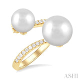 1/4 ctw Open Bypass 8X8MM and 10X10MM Cultured Pearl and Round Cut Diamond Fashion Ring in 14K Yellow Gold